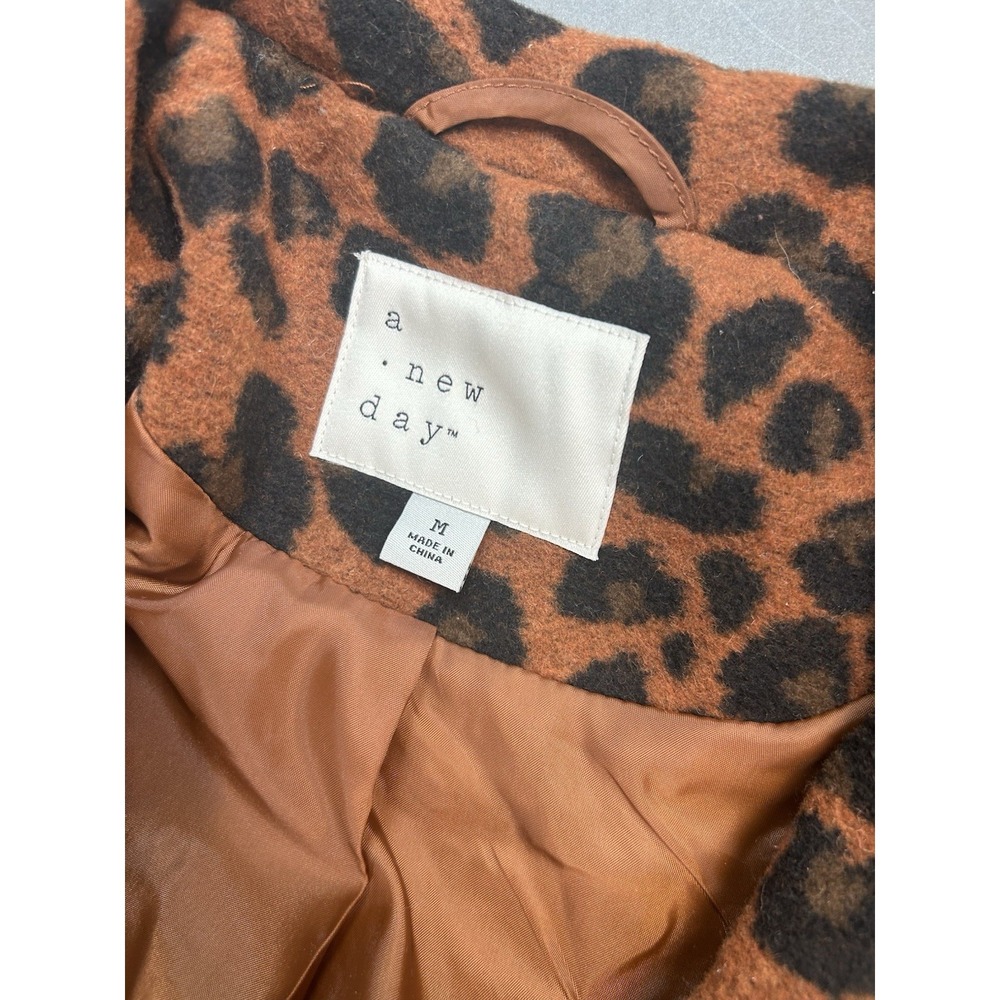 A New Day Women's Leopard Print Long Coat Size M Brown Black Snap Front Lined 45 - Picture 3 of 11